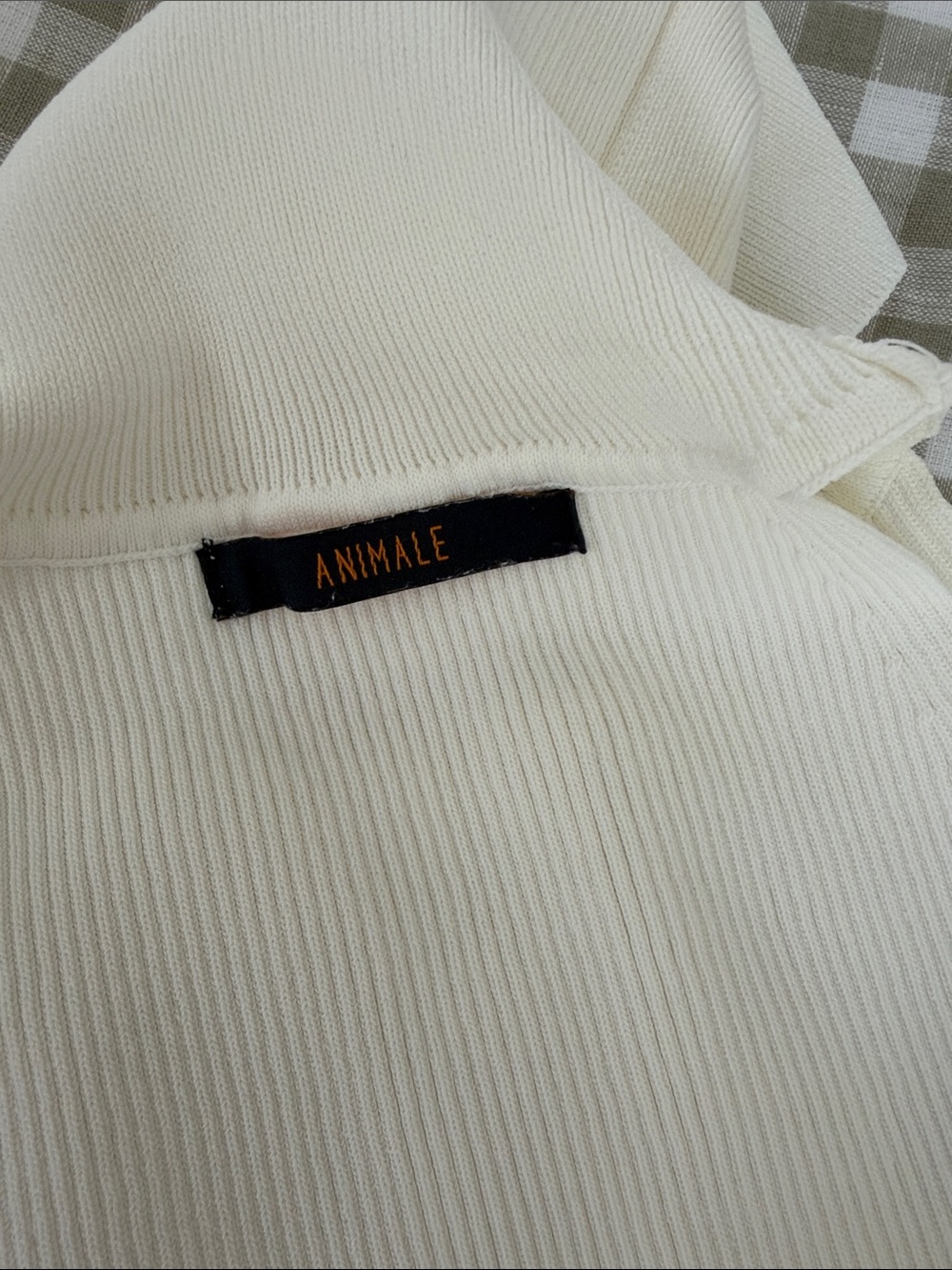 Animale Cream Ribbed High-Neck Tank Top - Picture 2 of 7